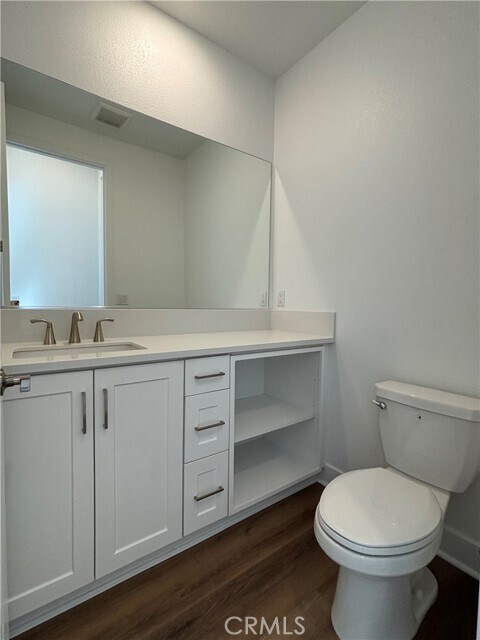 Building Photo - 101 Stockholm