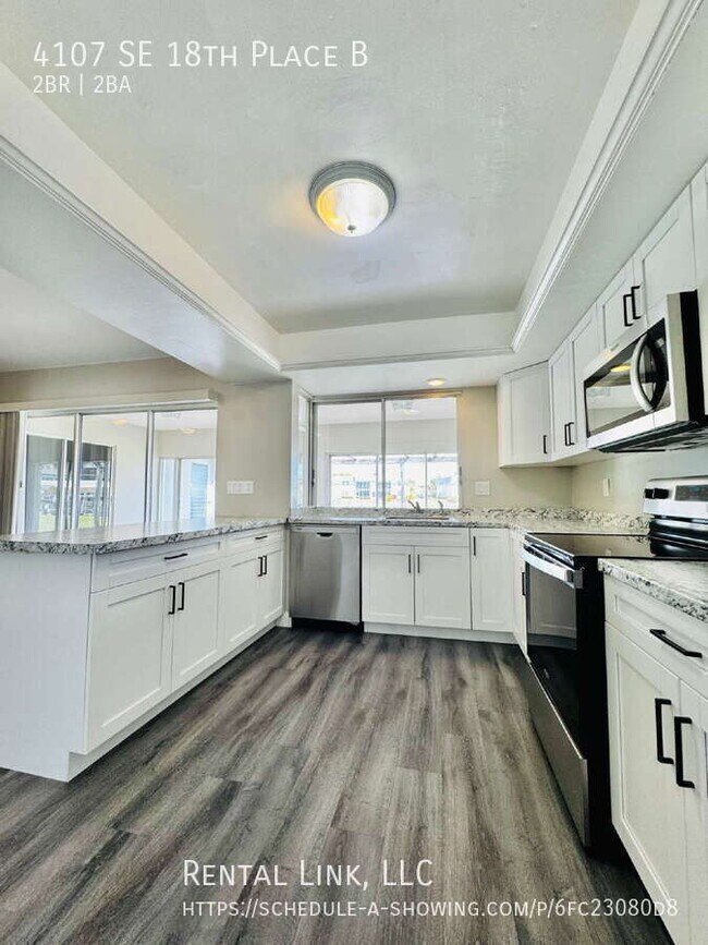 Building Photo - 4107 SE 18th Pl