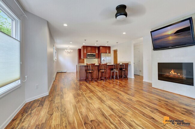 Building Photo - 1200 I St