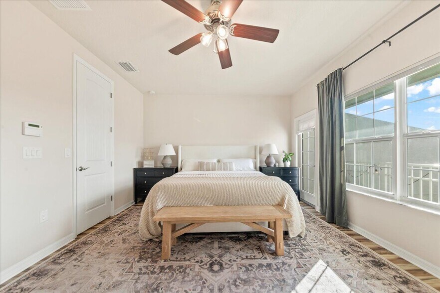Building Photo - 4938 Sprint Cir