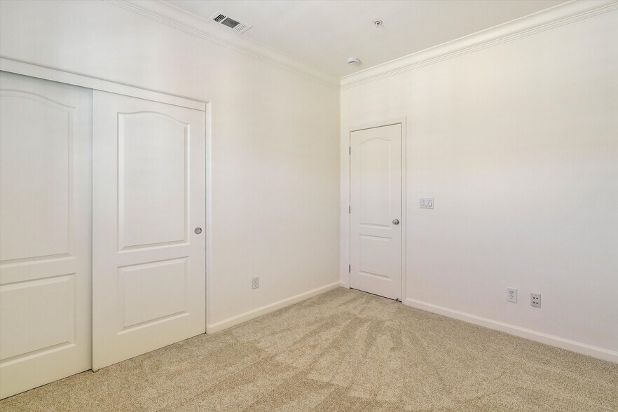 Building Photo - 378 Olive Hill Dr