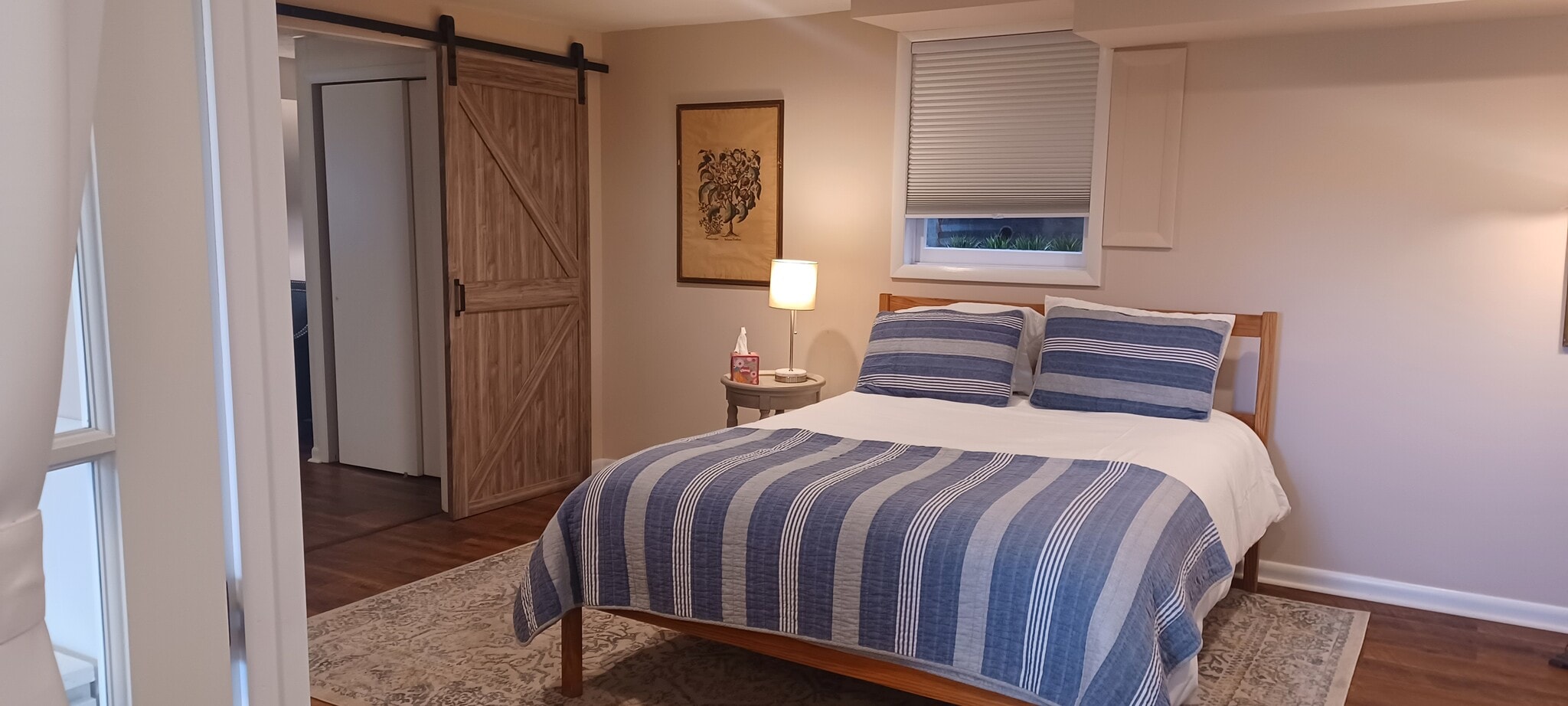 Building Photo - 402 13th ST NE