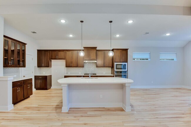 Building Photo - 48 Rancho Trail