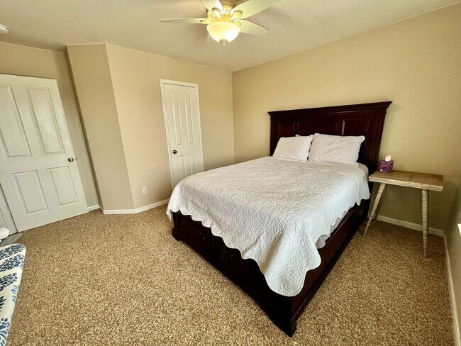 Building Photo - 21106 El Suelo Bueno