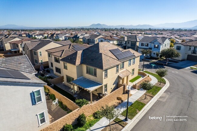 Building Photo - 3915 E Fincastle St