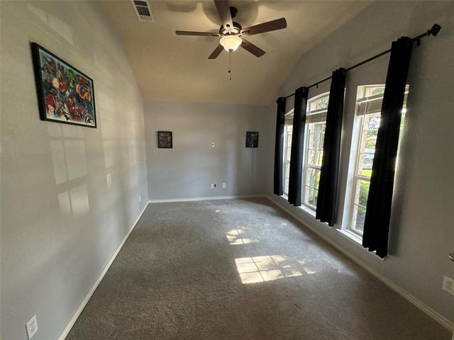 Building Photo - 221 Spring Hollow Dr