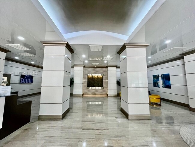 Building Photo - 19390 Collins Ave