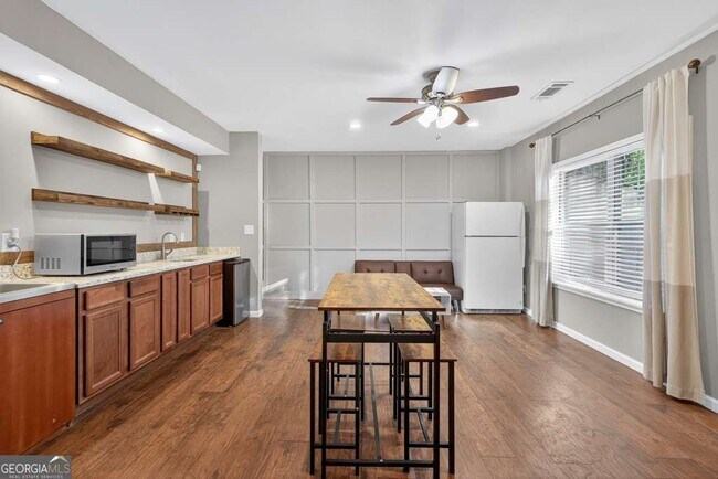 Building Photo - 1766 Stoney Chase Dr