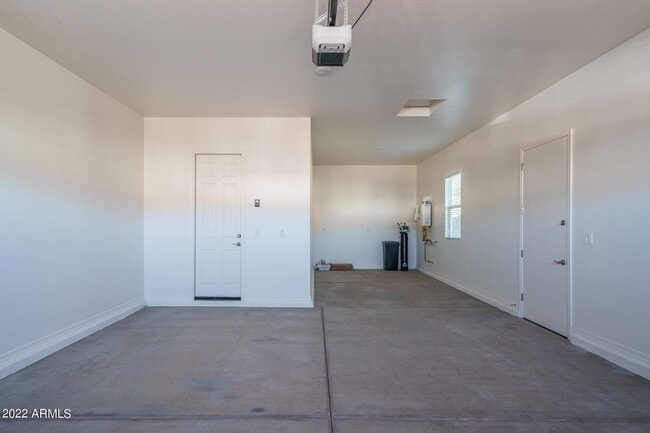 Building Photo - 16081 W Electra Ln