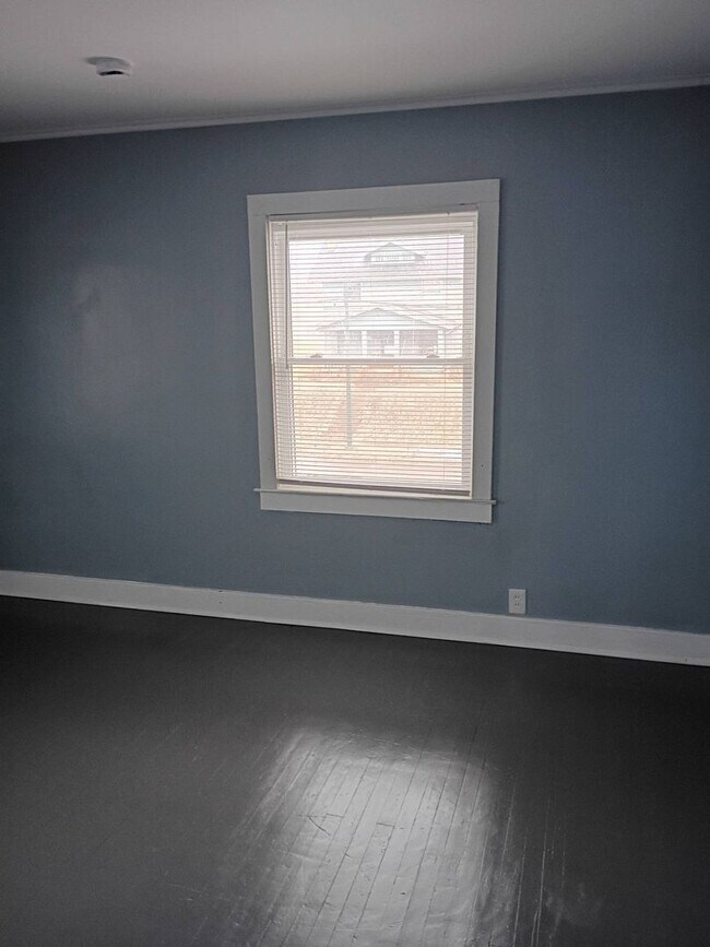 Building Photo - 424-426 Lexington Ave