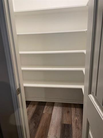 Building Photo - 1709 Cattleman St