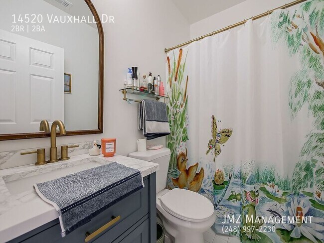 Building Photo - 14520 Vauxhall Dr