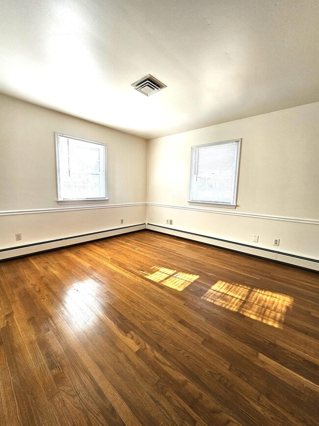 Building Photo - 27820 Crooked Oak Ln