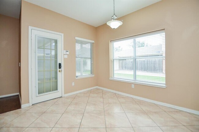 Building Photo - 1814 Maidenhair Ln
