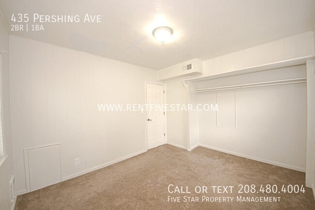 Building Photo - 435 Pershing Ave