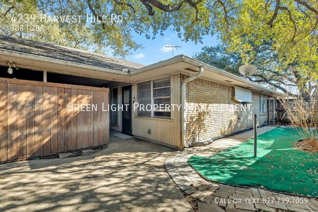 Building Photo - 4239 Harvest Hill Rd