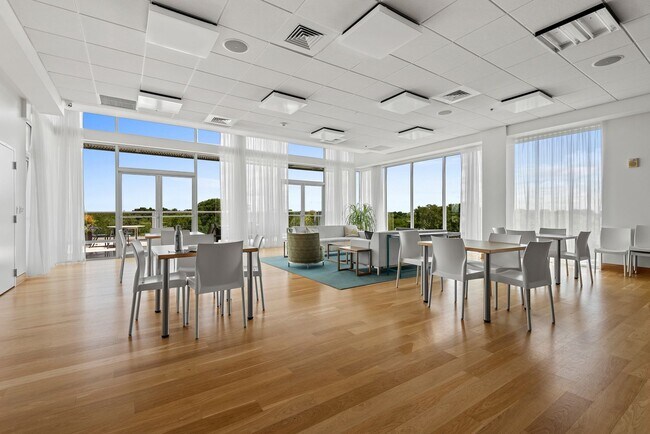 Building Photo - 2BR/2BA Condo at Greenbridge – Available 1...