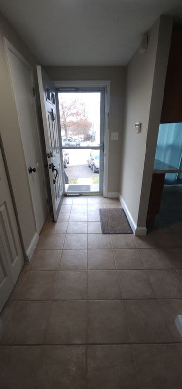 Building Photo - 7886 Marioak Dr