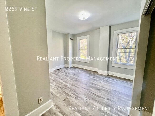 Building Photo - 2269 Vine St