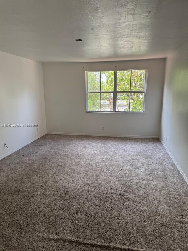 Building Photo - 7317 Flores Way