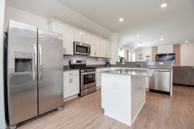 Building Photo - 26622 Bluestem Valley Ln