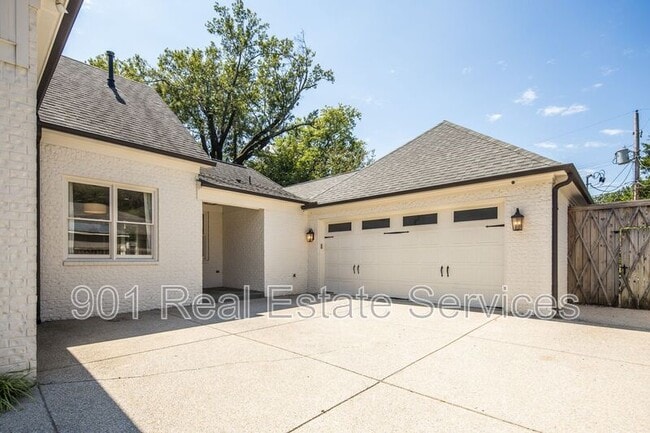 Building Photo - 299 Wilkinson Pl