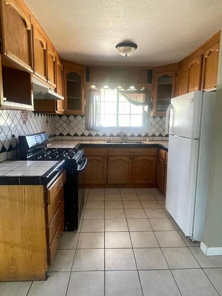 Building Photo - 669 Adagio Way