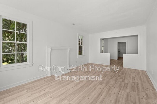 Building Photo - 2507 Palmetto St