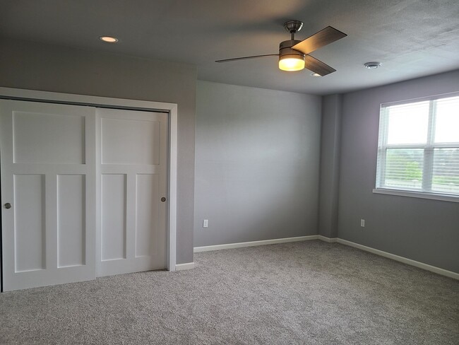 Building Photo - Four Bedroom Three Bath Single Family Home