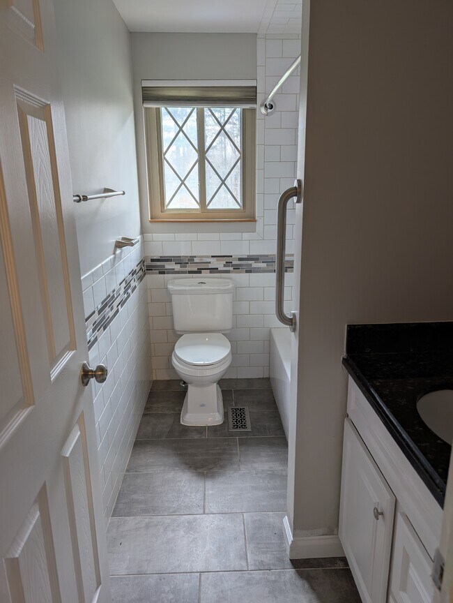 Building Photo - 4853 Berry Hill Ct
