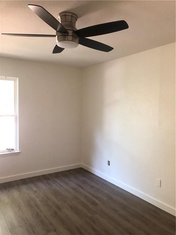 Building Photo - 5903 Cougar Dr