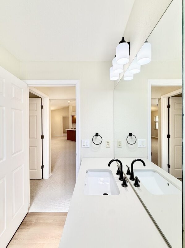 Building Photo - 2610 Sundance Ct