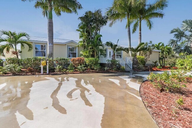 Building Photo - 5401 Gamebird Ln