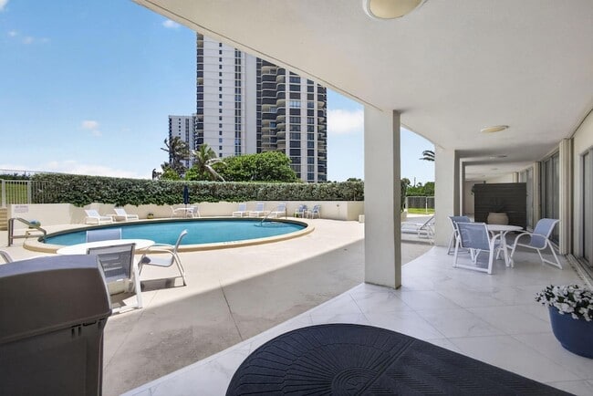 Building Photo - 5400 N Ocean Dr