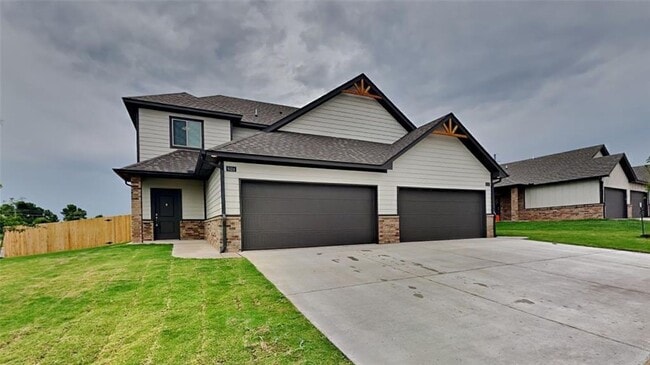 Building Photo - Luxury 2 Story 3 Bedroom 2 Bathroom Duplex in Piedmont Schools (Neighborhood Park and Basketball ...