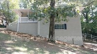 Building Photo - 3011 Devon Rd