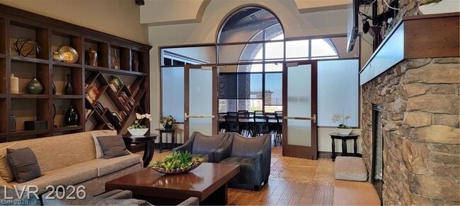 Building Photo - 2909 Valvent Ct