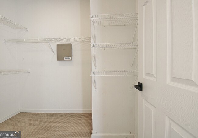 Building Photo - 110 Freeman Forest Dr