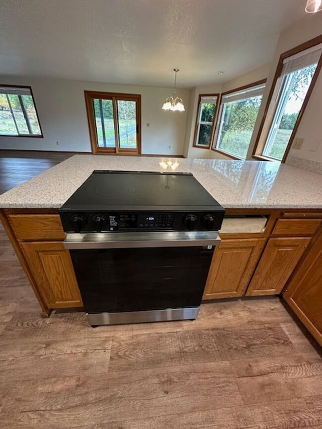 Building Photo - 23601 Labare Rd