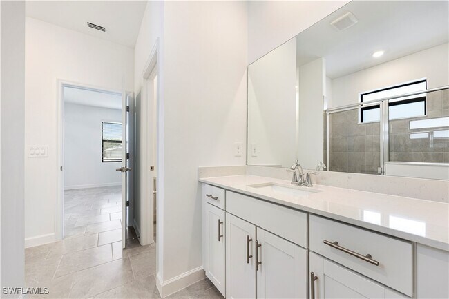 Building Photo - 19613 Hinkley Dr