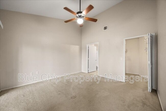 Building Photo - 7809 Sugar Bend Dr