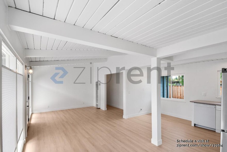 Building Photo - 4201 Ruthelma Ave