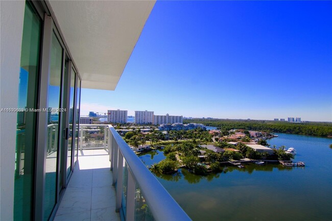 Building Photo - 300 Sunny Isles Blvd