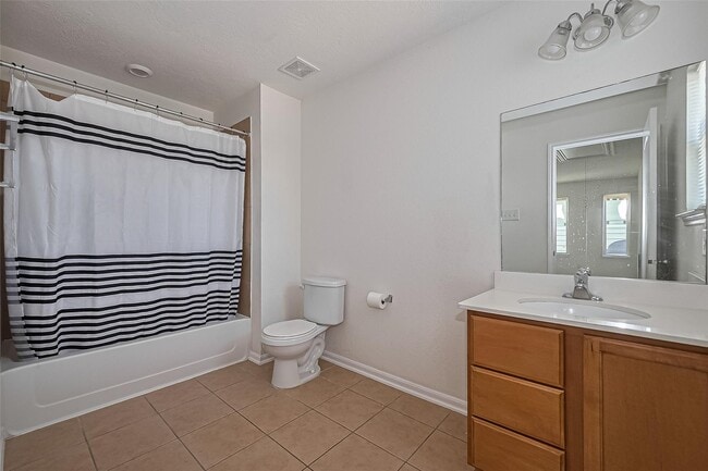 Building Photo - 19229 Gunther Springs Ct