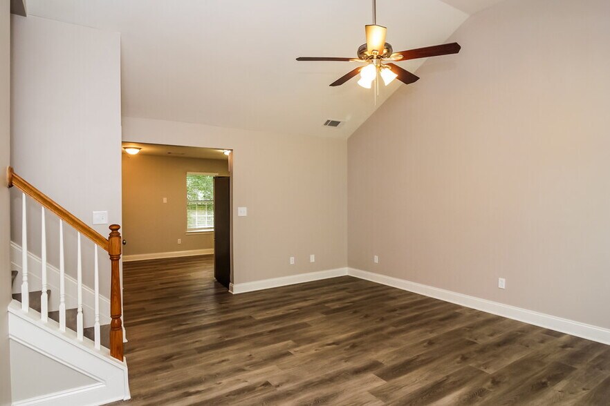 Building Photo - 2538 Rock Creek Ct