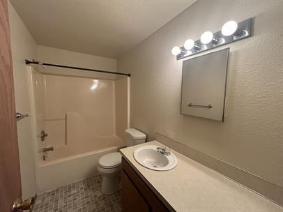 Building Photo - 73 E Pine Park Ln