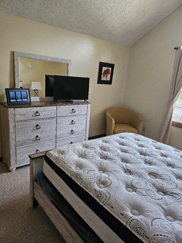 Building Photo - 615 Ravens Lake Dr