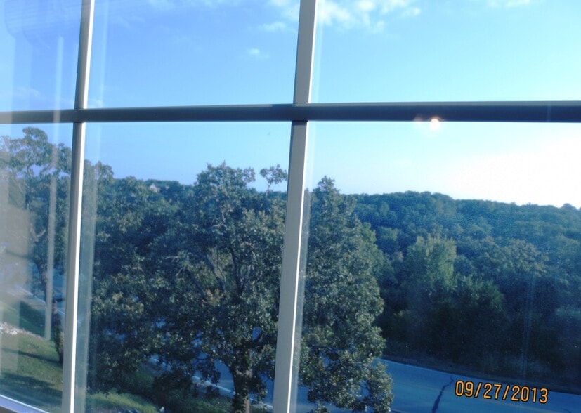 Building Photo - 111 Vixen Cir