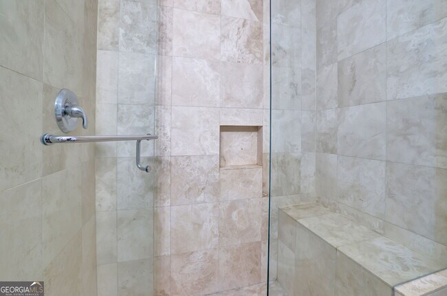 Building Photo - 3474 Hildon Cir
