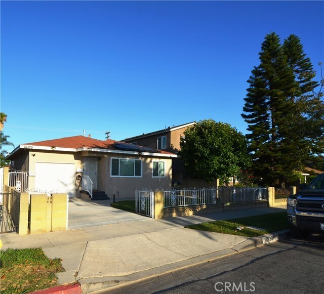 Building Photo - 18328 Devlin Ave